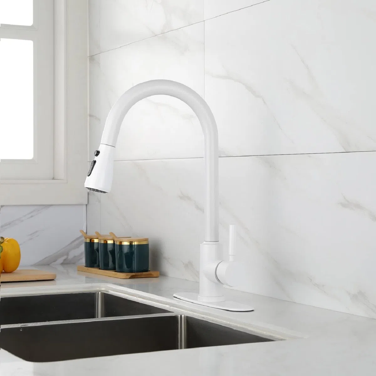 Rubinetti da cucina estraibili ad arco alto con maniglia singola spruzzatore verso il basso for lavelli lavanderia for bar di servizio for camper in fattoria